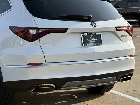 Used 2025 Acura MDX FWD image 6