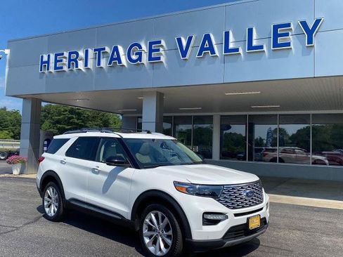 Certified 2022 Ford Explorer Platinum w/ Equipment Group 601A AWD/4WD image 1