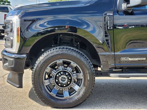 Used 2024 Ford F250 XL w/ STX Appearance Package AWD/4WD image 9