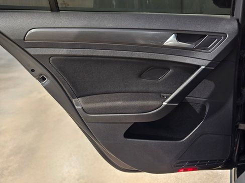 Used 2019 Volkswagen GTI Rabbit Edition image 33