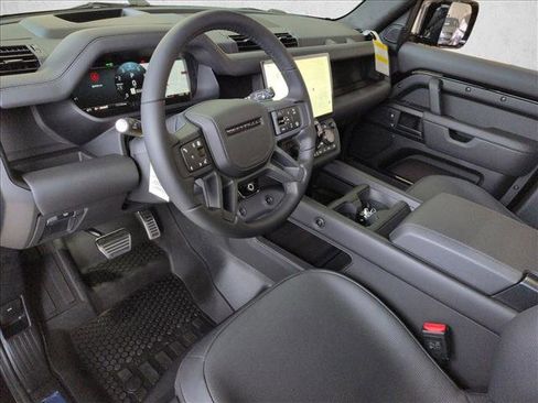 New 2026 Land Rover Defender 110 OCTA image 3