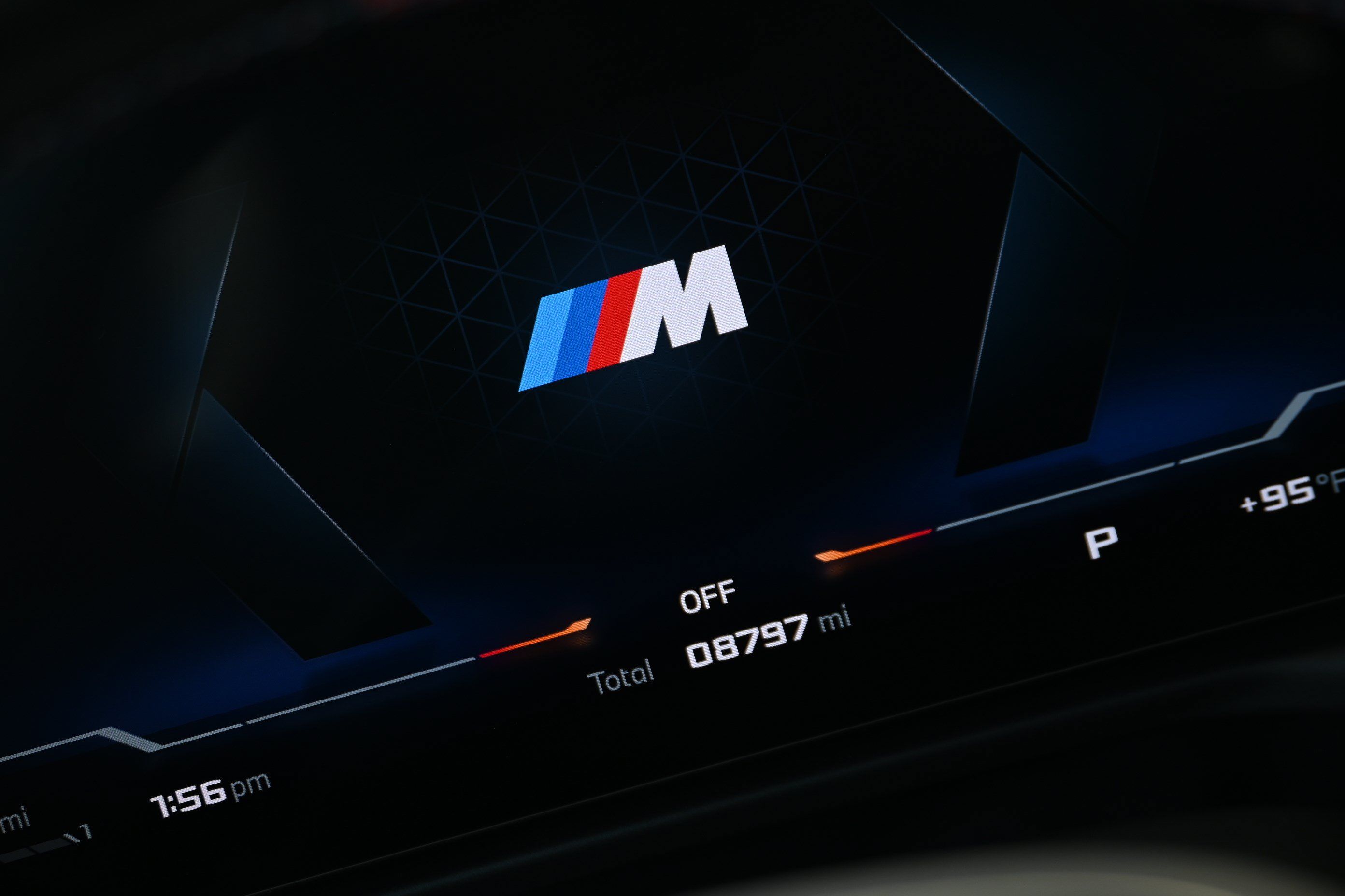 Used 2026 BMW M240i Coupe w/ Premium Package RWD image 38