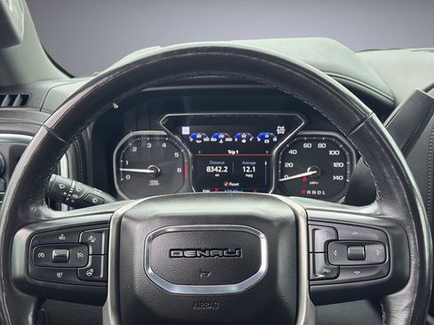 Used 2022 GMC Sierra 2500 Denali w/ Denali Ultimate Package image 16