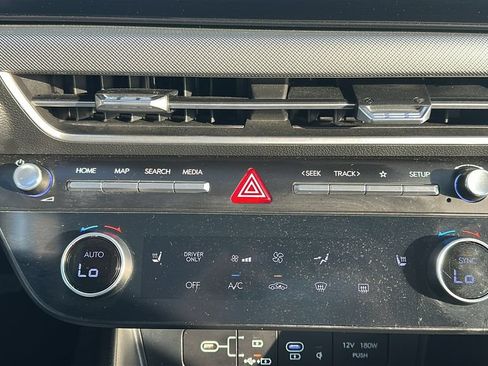 Used 2025 Hyundai Sonata SEL FWD image 26