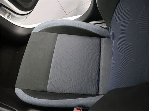 New 2025 Nissan Versa SV w/ Trunk Package image 12