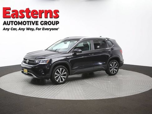 Used 2022 Volkswagen Taos SE AWD/4WD image 53