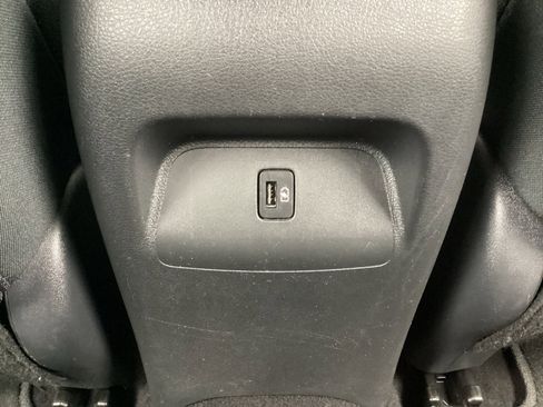 Used 2024 Nissan Sentra SV FWD image 27