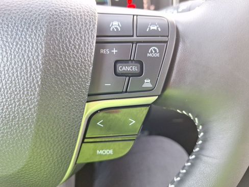 Used 2025 Toyota Camry SE w/ Multimedia Upgrade Package image 20