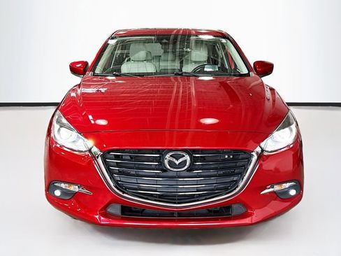 Used 2018 MAZDA MAZDA3 Grand Touring image 4