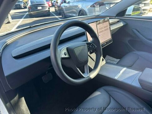 Used 2025 Tesla Model 3 Long Range image 12