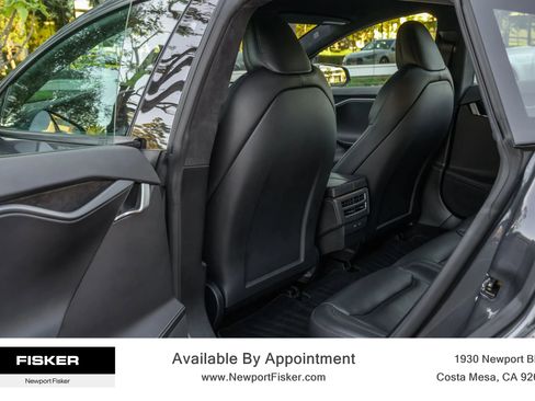 Used 2020 Tesla Model S Long Range Plus image 17