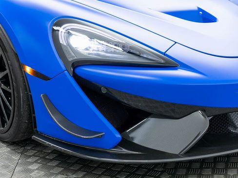 Used 2020 McLaren 620R image 40