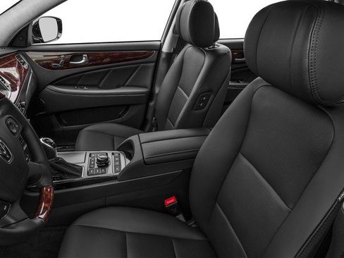 Used 2016 Hyundai Equus Signature RWD image 11