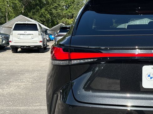Used 2024 Lexus RX 350 Premium Plus w/ Convenience Package FWD image 10
