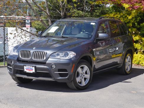 Used 2012 BMW X5 xDrive35d AWD/4WD image 2