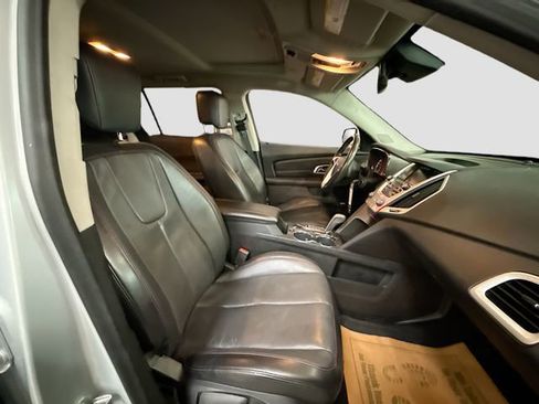 Used 2015 GMC Terrain SLT w/ Open Road Package FWD image 29