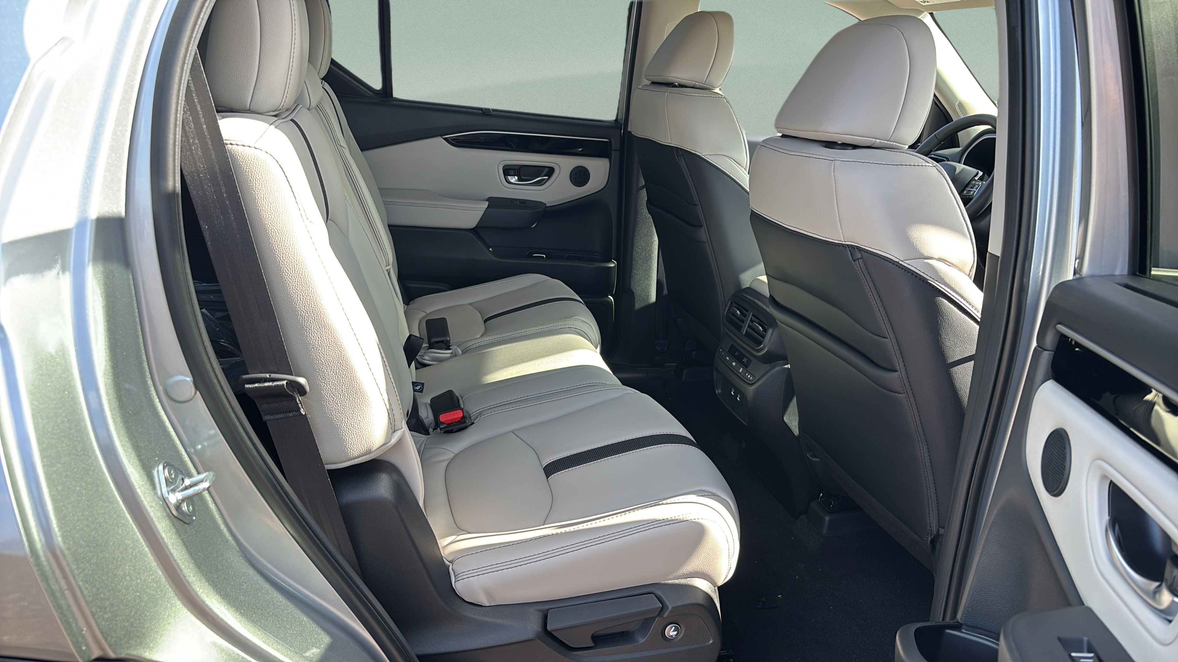 New 2026 Honda Pilot EX-L image 14