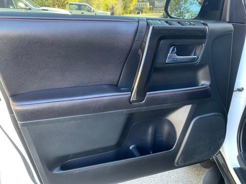 Used 2016 Toyota 4Runner Trail AWD/4WD image 16