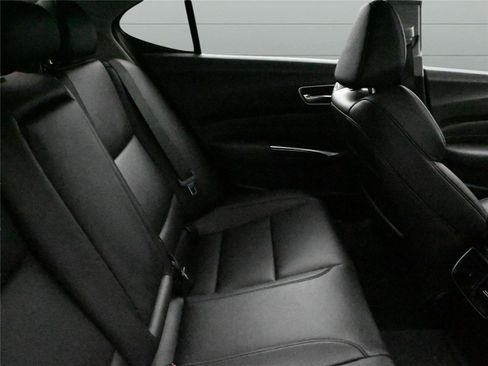 Used 2020 Acura TLX image 23