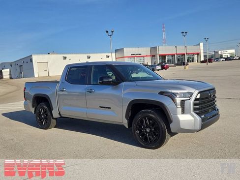 New 2026 Toyota Tundra Limited AWD/4WD image 2