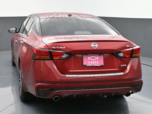 Used 2019 Nissan Altima 2.5 SL image 2