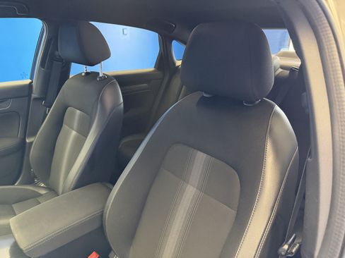 Used 2023 Honda Civic Sport image 12