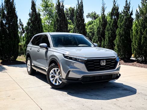 Certified 2024 Honda CR-V LX image 2