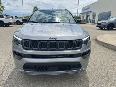 Used 2023 Jeep Compass High Altitude AWD/4WD image 7