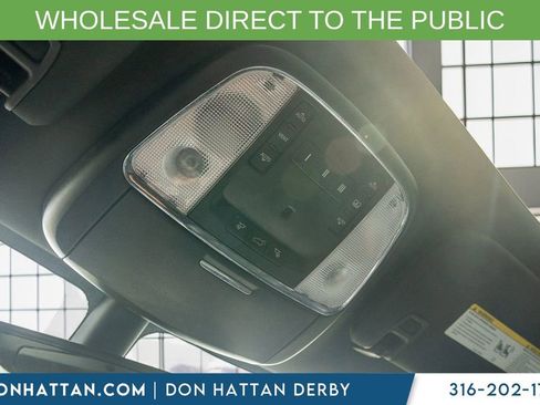 Used 2015 Jeep Grand Cherokee High Altitude RWD image 16