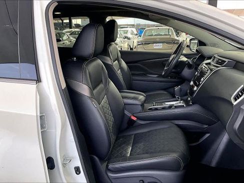 Certified 2024 Nissan Murano Platinum w/ Cargo Package image 9