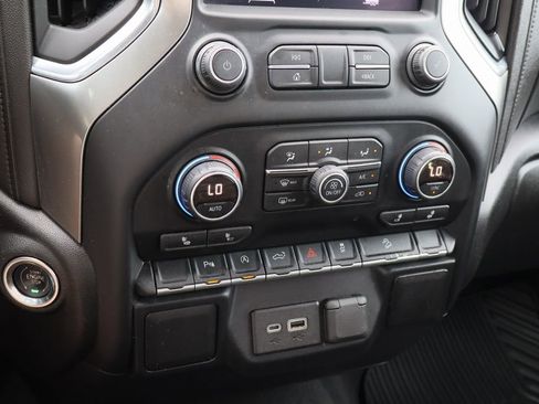 Used 2019 Chevrolet Silverado 1500 LT w/ All-Star Edition AWD/4WD image 18