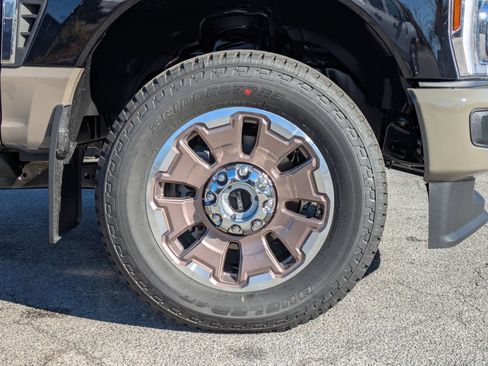New 2026 Ford F350 King Ranch w/ FX4 Off-Road Package AWD/4WD image 12