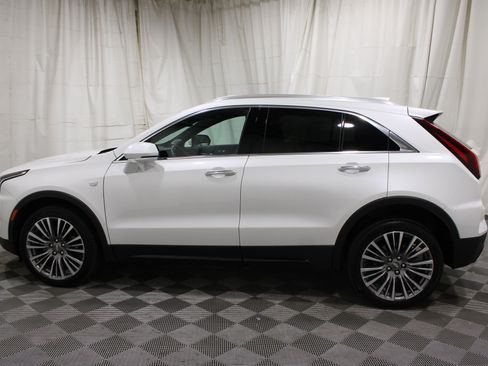 Used 2024 Cadillac XT4 Premium Luxury AWD/4WD image 36