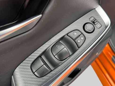 Certified 2025 Nissan Sentra SR w/ SR Premium Package image 17