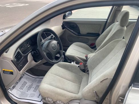 Used 2003 Hyundai Elantra GLS FWD image 13