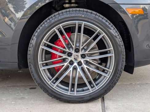 New 2026 Porsche Macan S image 29