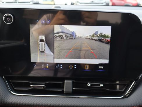 New 2027 Chevrolet Equinox RS w/ Safety and Technology Package FWD image 13