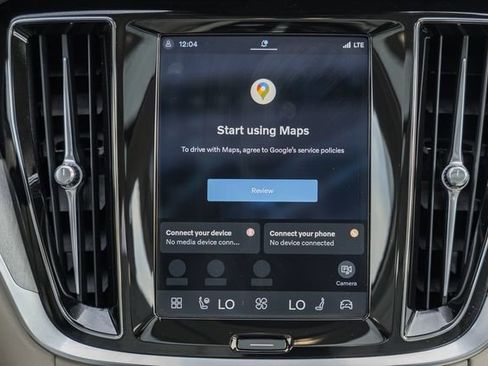 Used 2025 Volvo S60 B5 Plus AWD/4WD image 22