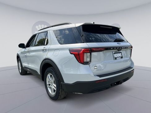 New 2026 Ford Explorer Active AWD/4WD image 4