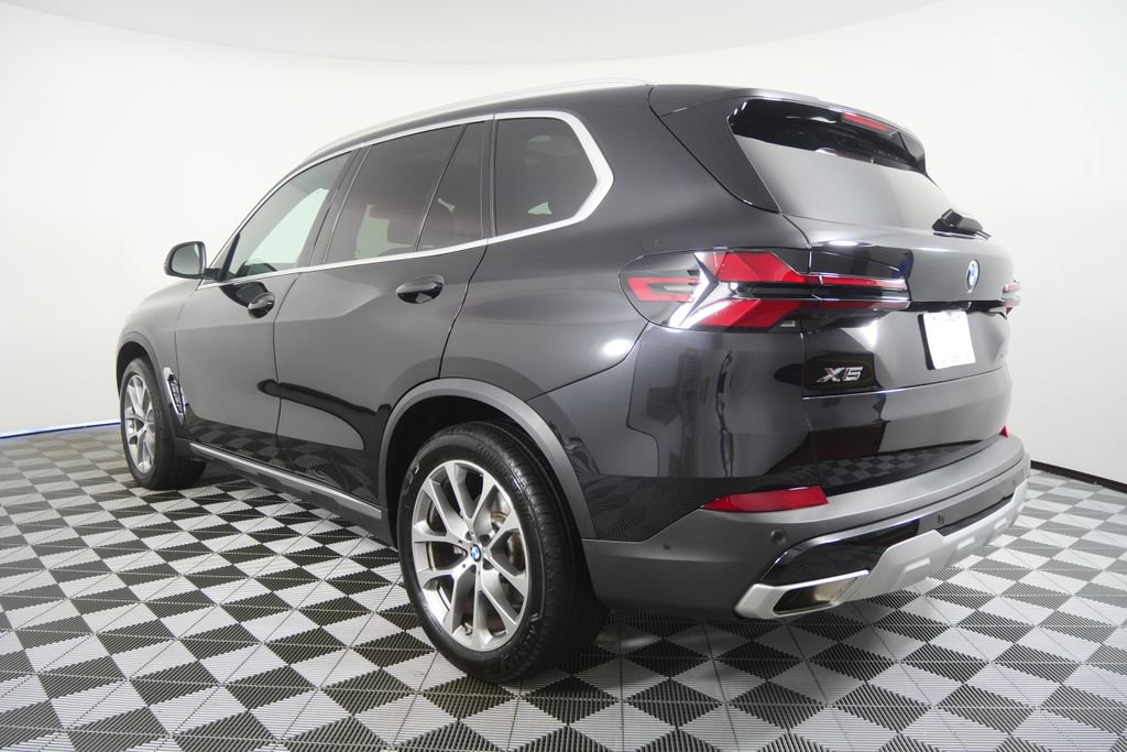 Certified 2026 BMW X5 sDrive40i RWD image 6