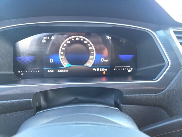 Used 2024 Volkswagen Tiguan SE R-Line AWD/4WD image 20