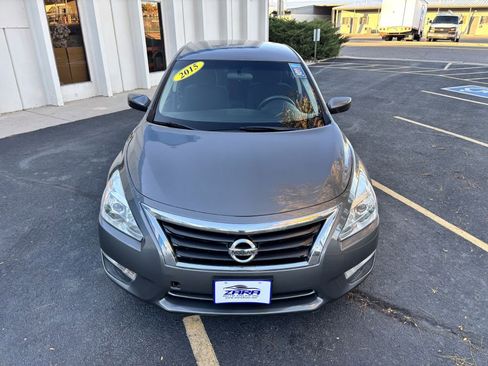 Used 2015 Nissan Altima 2.5 S w/ Power Driver Seat Package image 10