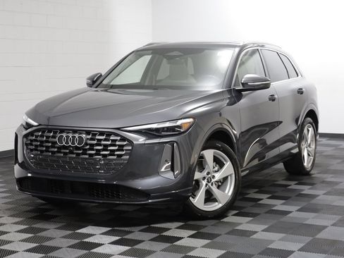 Used 2025 Audi Q5 Prestige AWD/4WD image 1