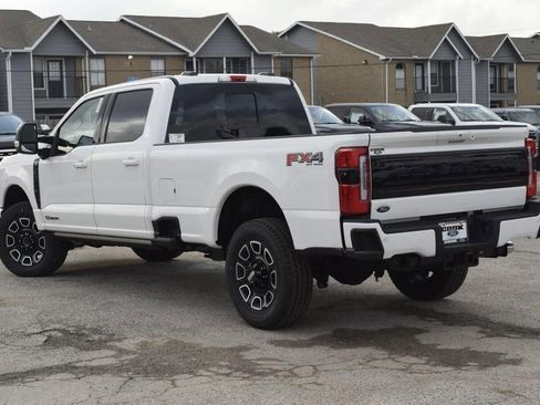 New 2025 Ford F350 Platinum w/ FX4 Off-Road Package image 4