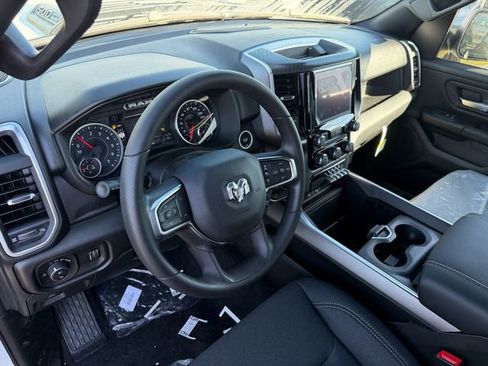 New 2026 RAM 1500 Express image 15