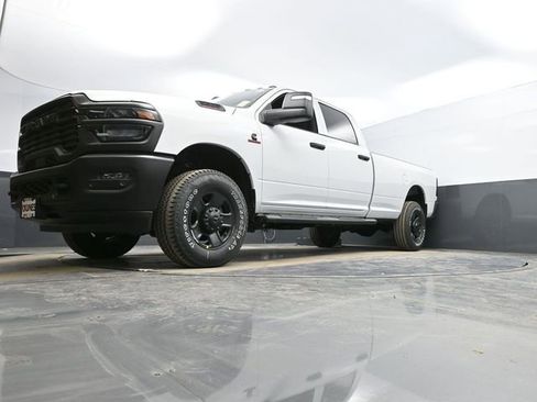 New 2026 RAM 3500 Tradesman AWD/4WD image 44