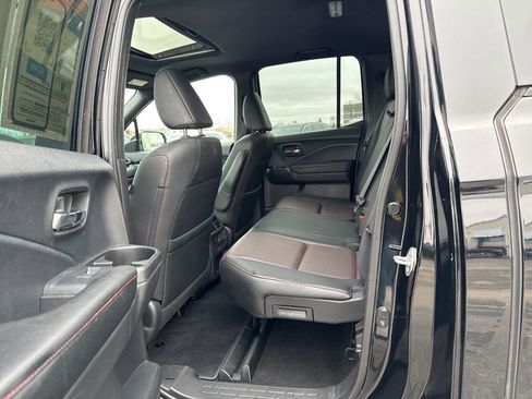 Used 2023 Honda Ridgeline Black Edition image 34