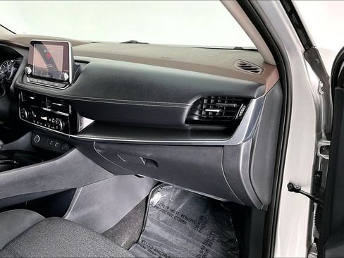 Used 2021 Nissan Rogue SV FWD image 20