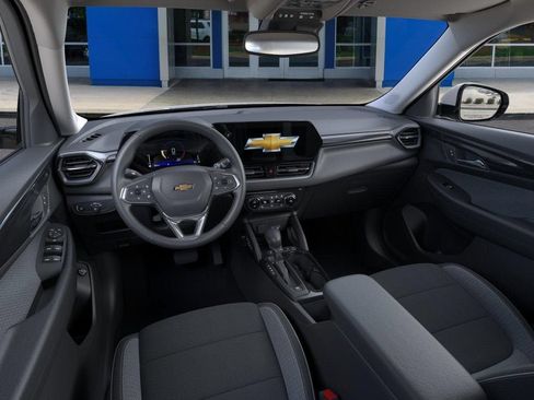 New 2026 Chevrolet TrailBlazer LT w/ Convenience Package AWD/4WD image 15