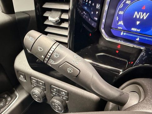 Used 2025 Chevrolet Silverado 2500 LT image 42